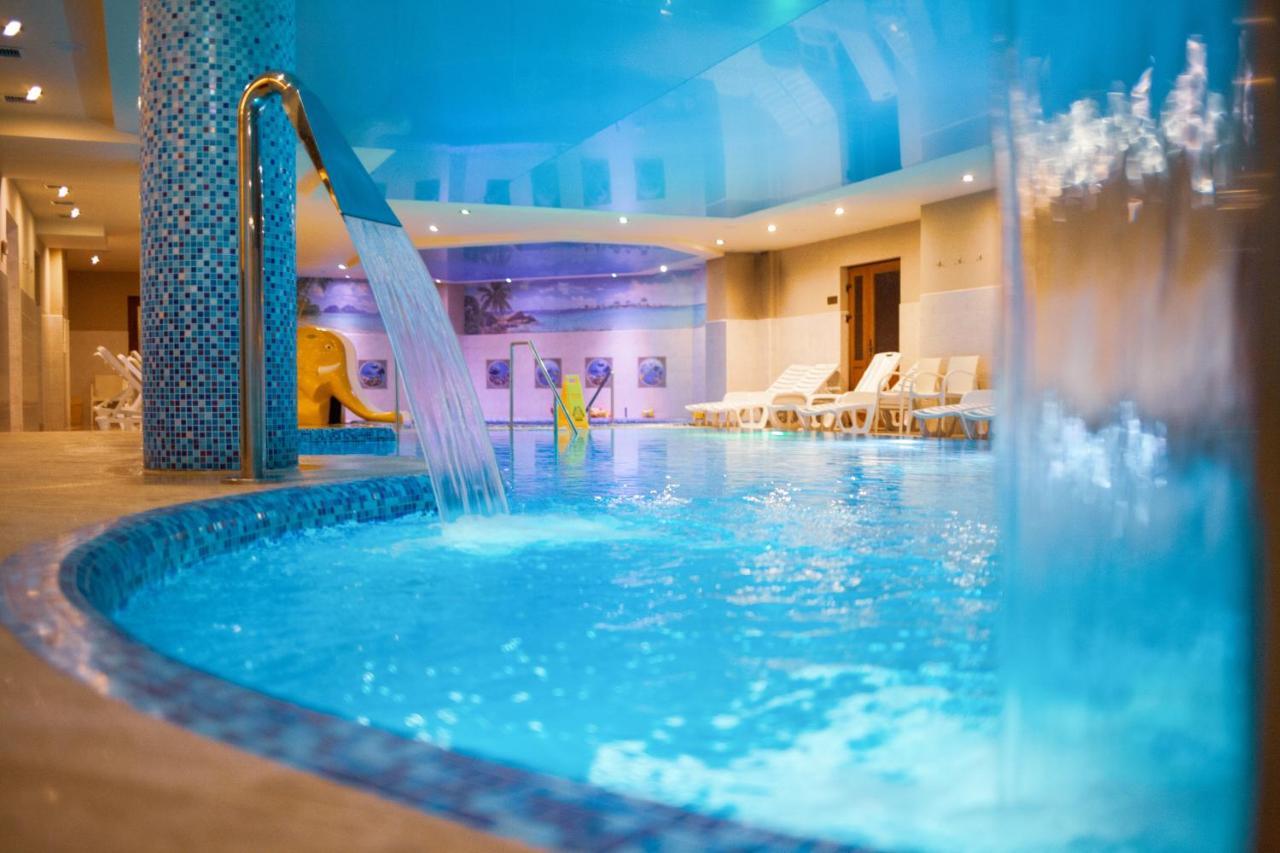 Romantik Spa Hotel Yaremche Eksteriør billede