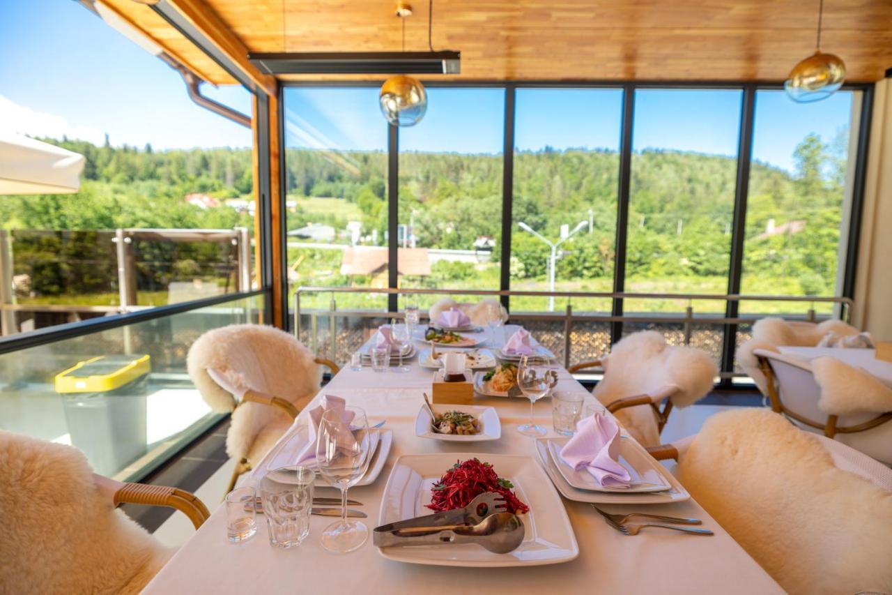 Romantik Spa Hotel Yaremche Eksteriør billede
