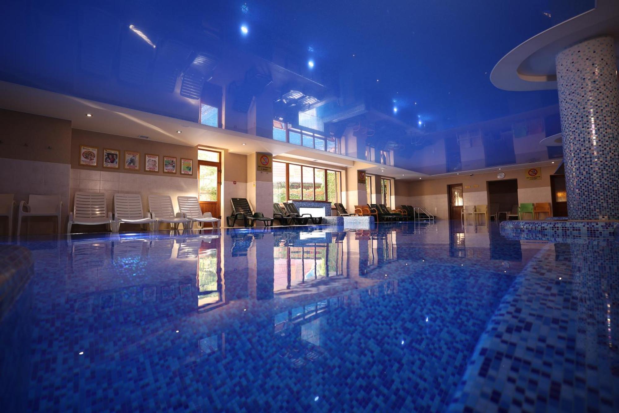 Romantik Spa Hotel Yaremche Eksteriør billede