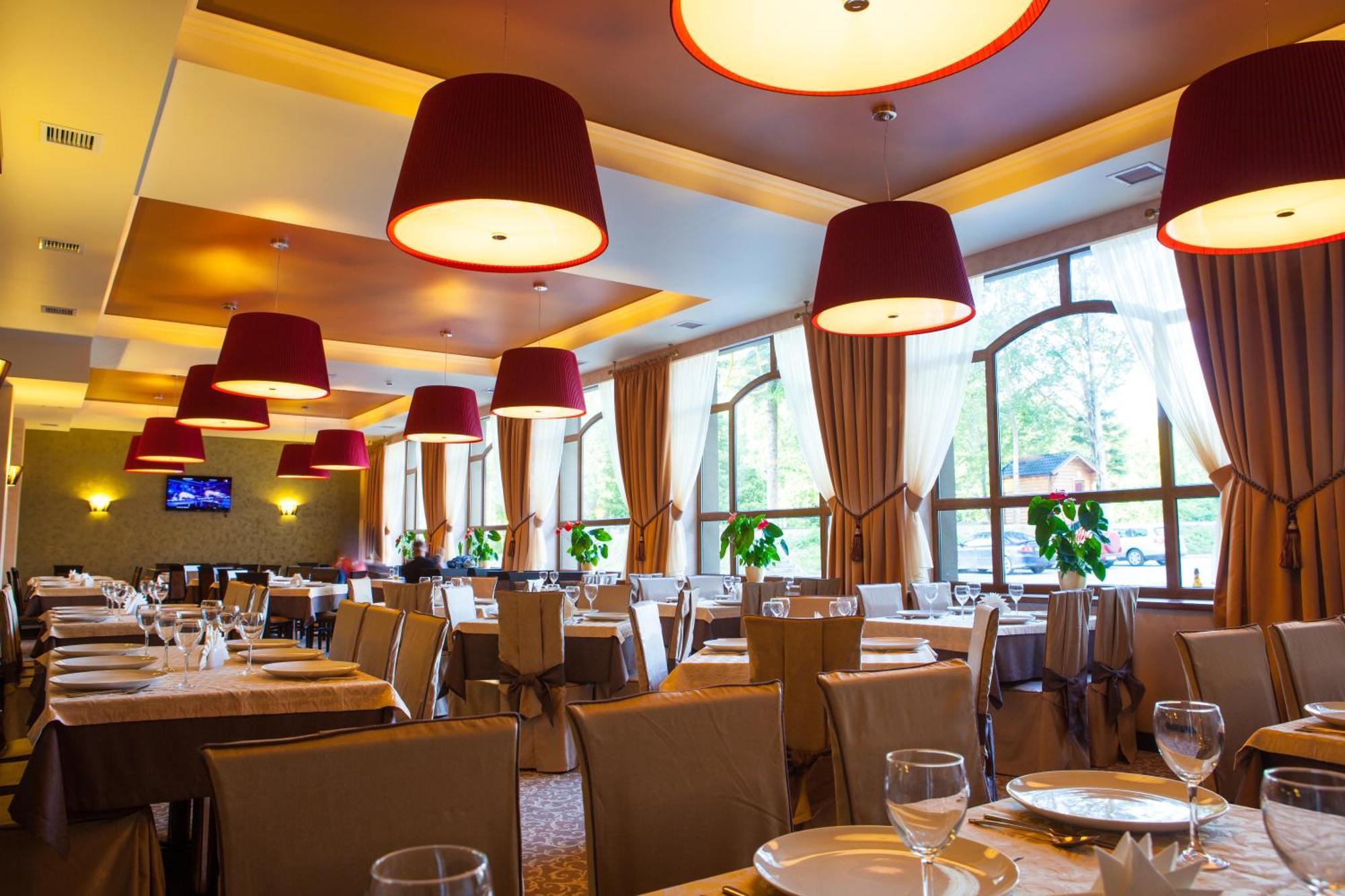 Romantik Spa Hotel Yaremche Eksteriør billede